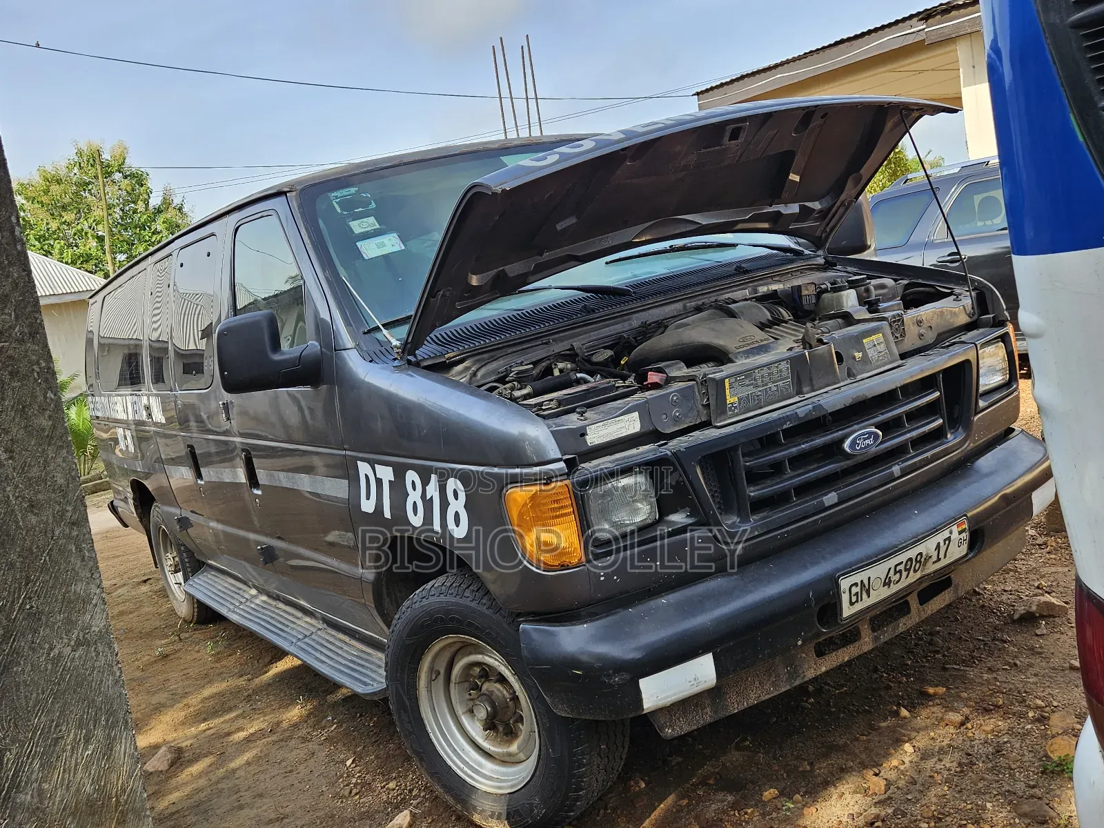 Ford E350 2007 Grey