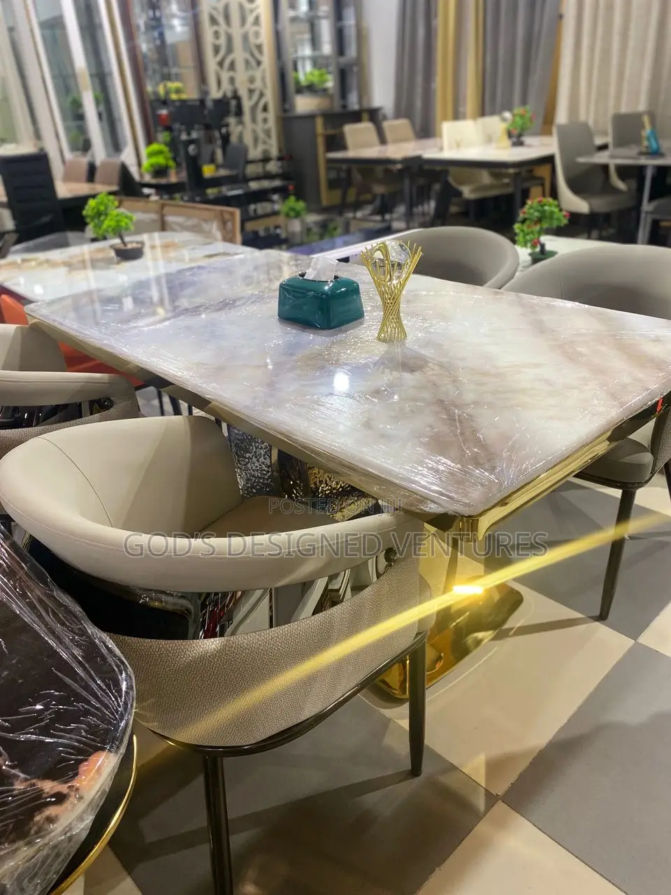 Authentic and Classic 6seater Marble Dining