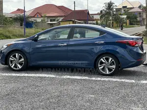 Hyundai Elantra Limited Sedan FWD (1.8L 4cyl 6A) 2016 Blue