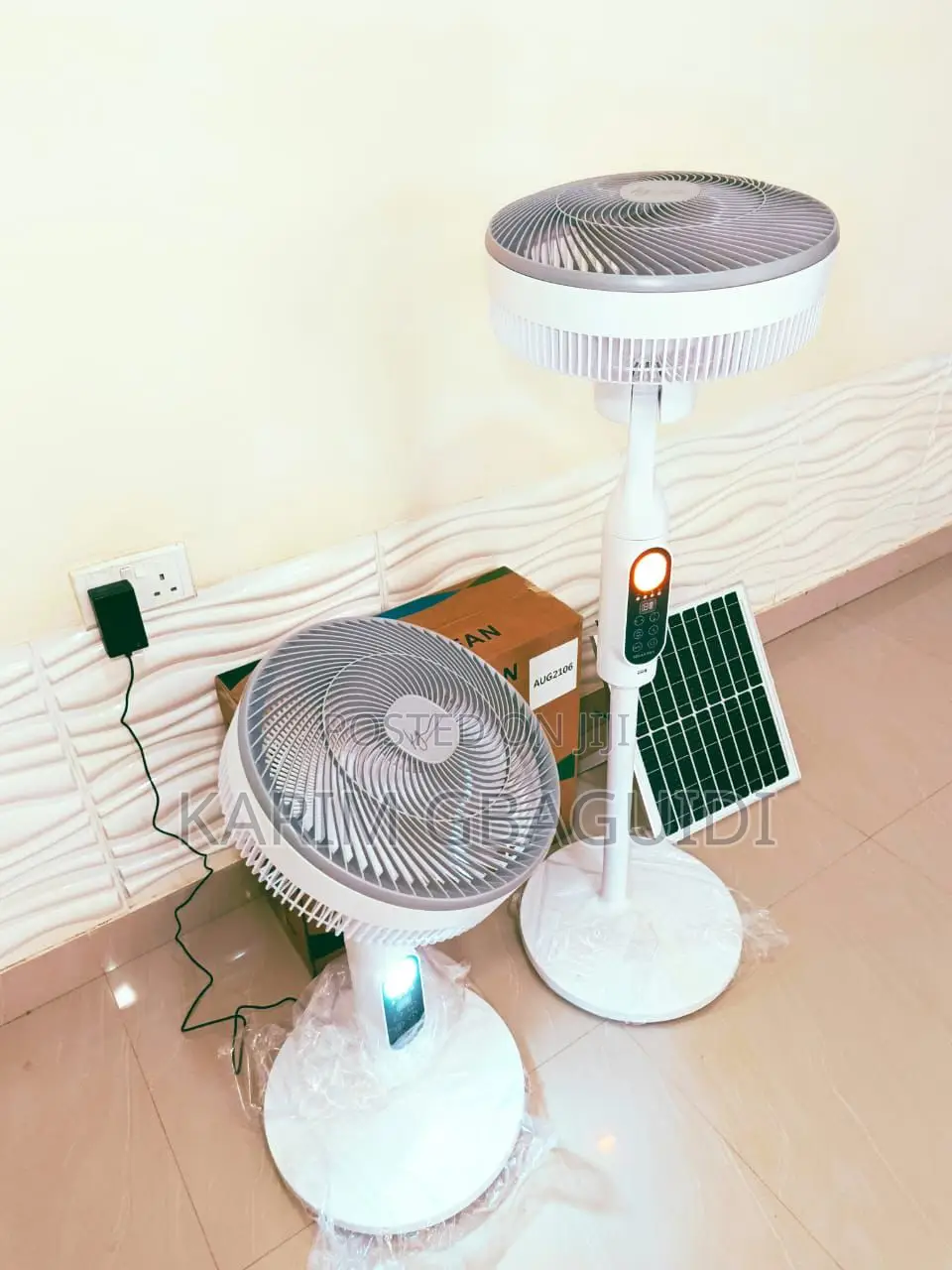 Solar Fan With 360° Rotation