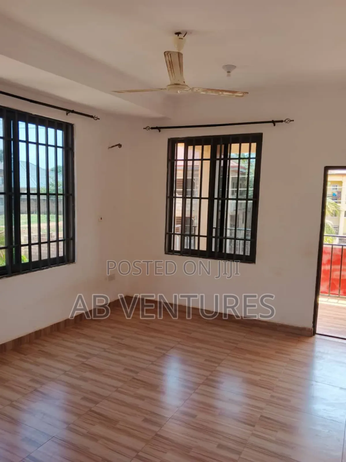 1bdrm Apartment in Oyibi Bush Canteen, Valley View Area for rent