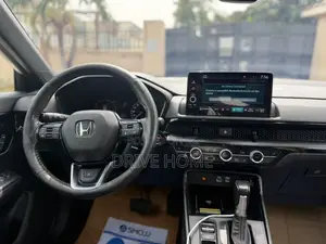 Honda HR-V 2025 White