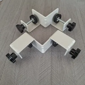 90° Right Angle Corner Clamp Pair