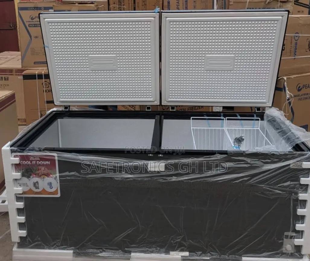 Ultra Modern Zara 725 Liters Doubledoor Zara-900fl-S Freezer