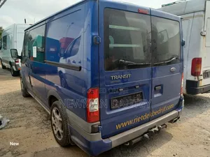Ford Transit 2011 Blue