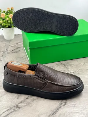 Clark's Coffee Brown Easy Fix Casual Sneakers