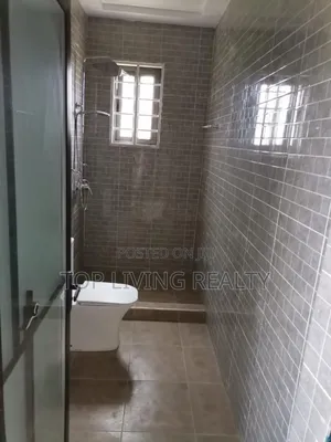 4bdrm House in Oyarifa, Ghana Flag for rent