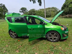 Chevrolet Sonic RS 2016 Green