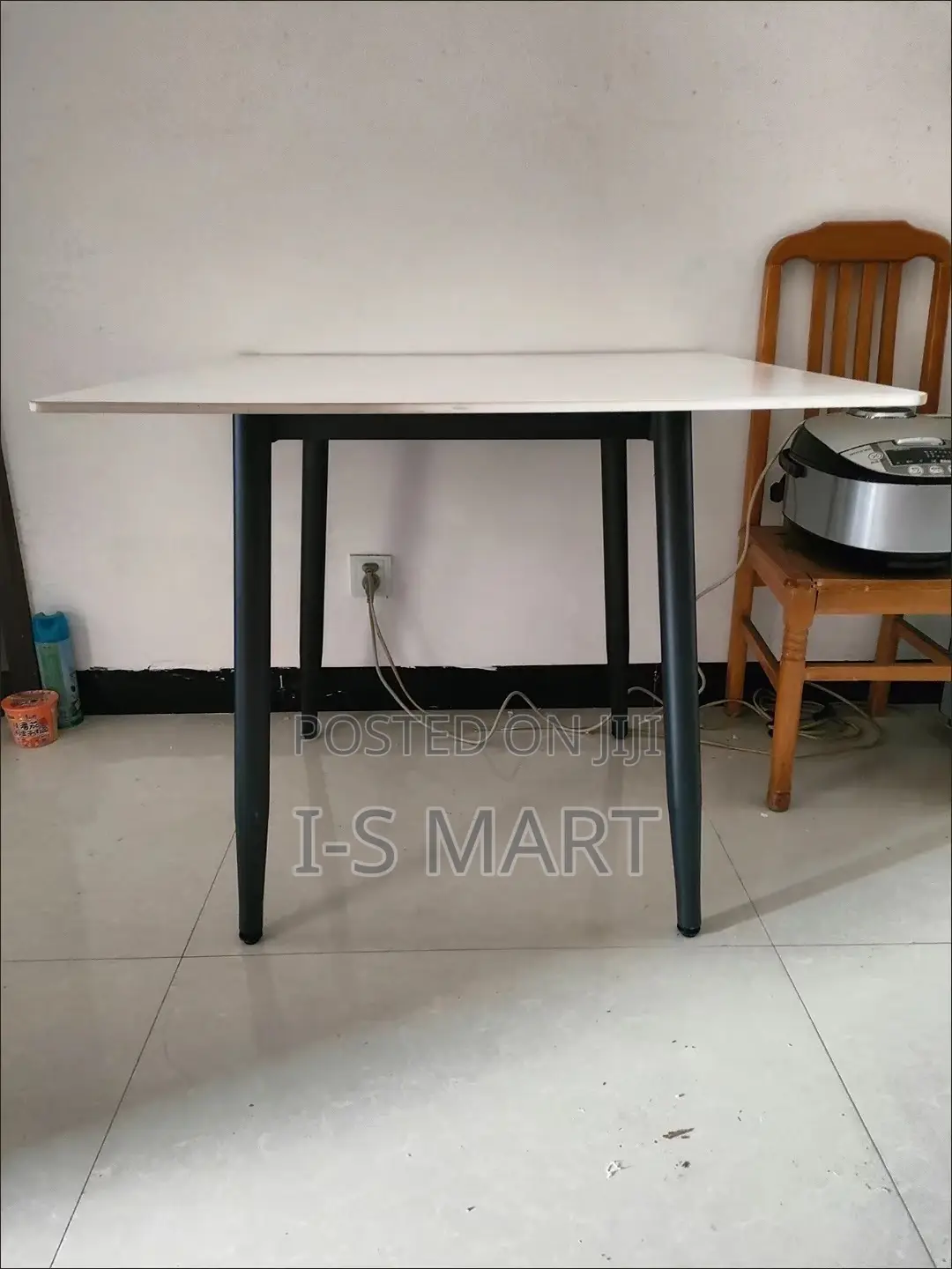 Dinning Table