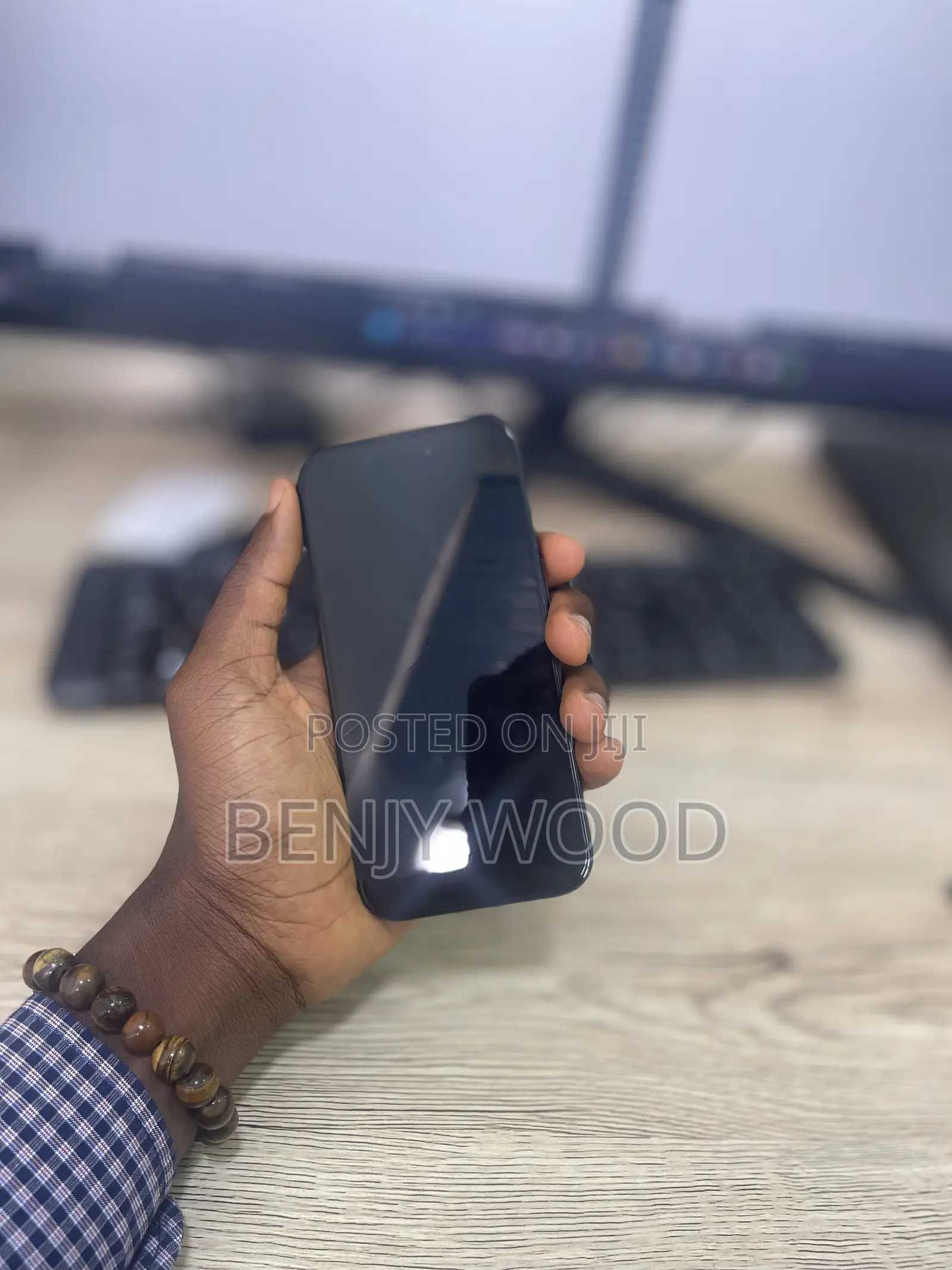 Apple iPhone 16 128 GB Black