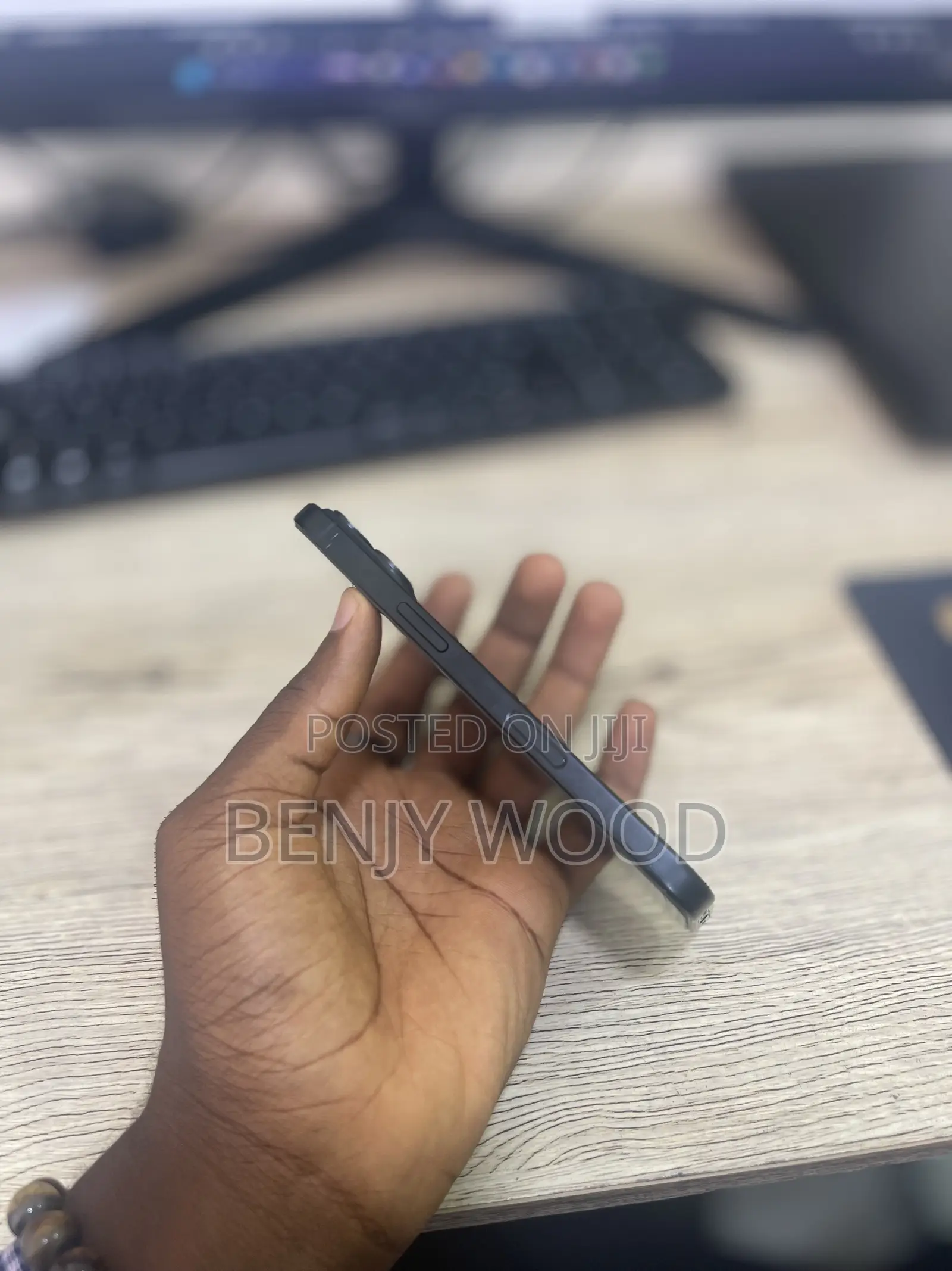Apple iPhone 16 128 GB Black