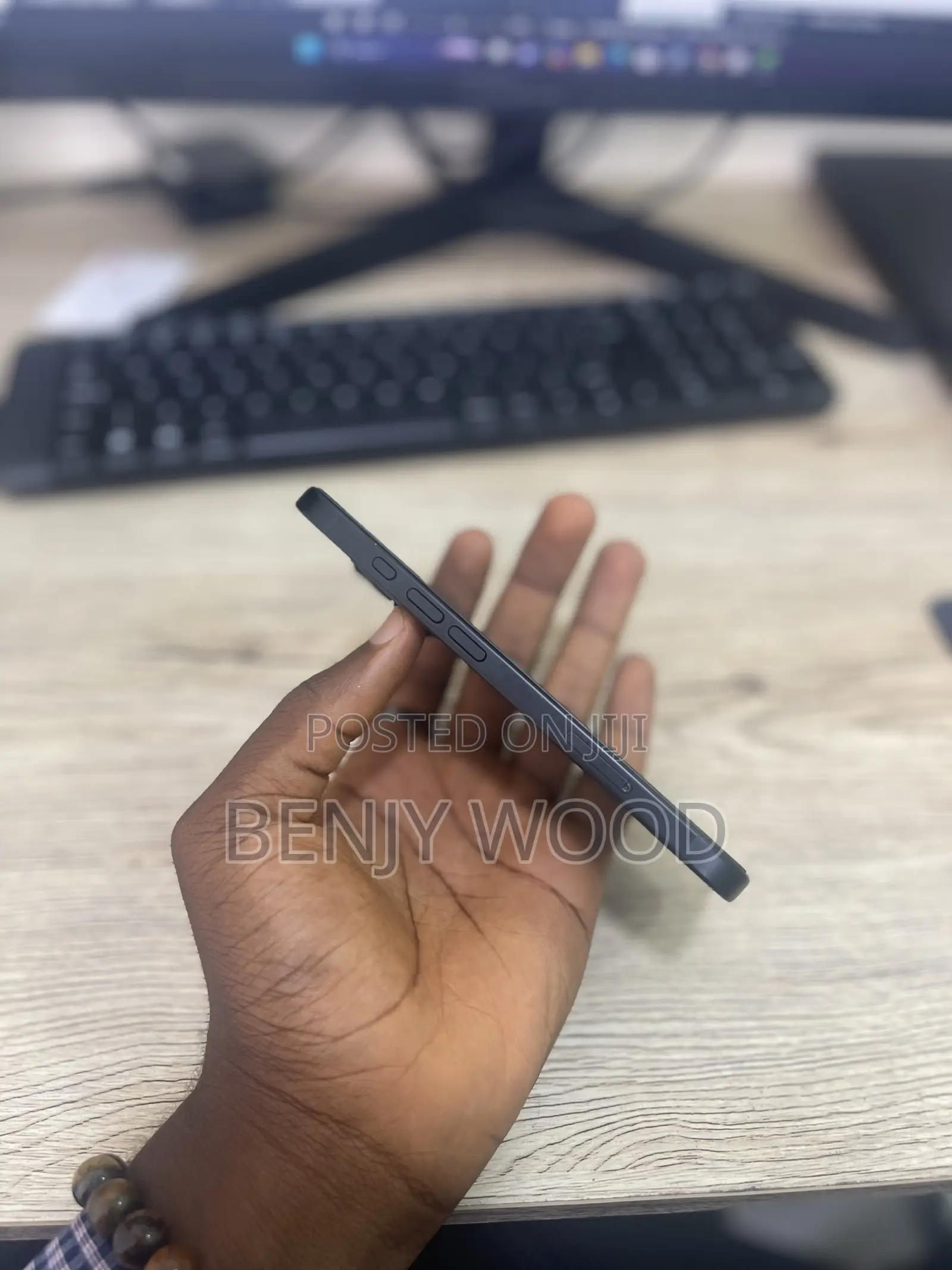 Apple iPhone 16 128 GB Black