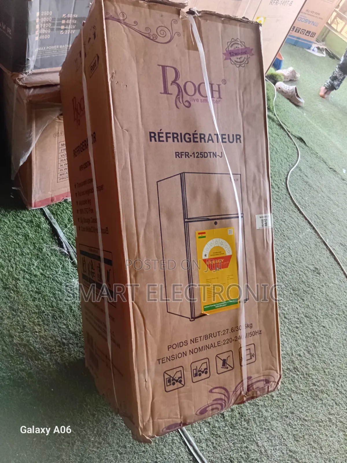 Roch 95l Refrigerator – Compact Design, Maximum Chill