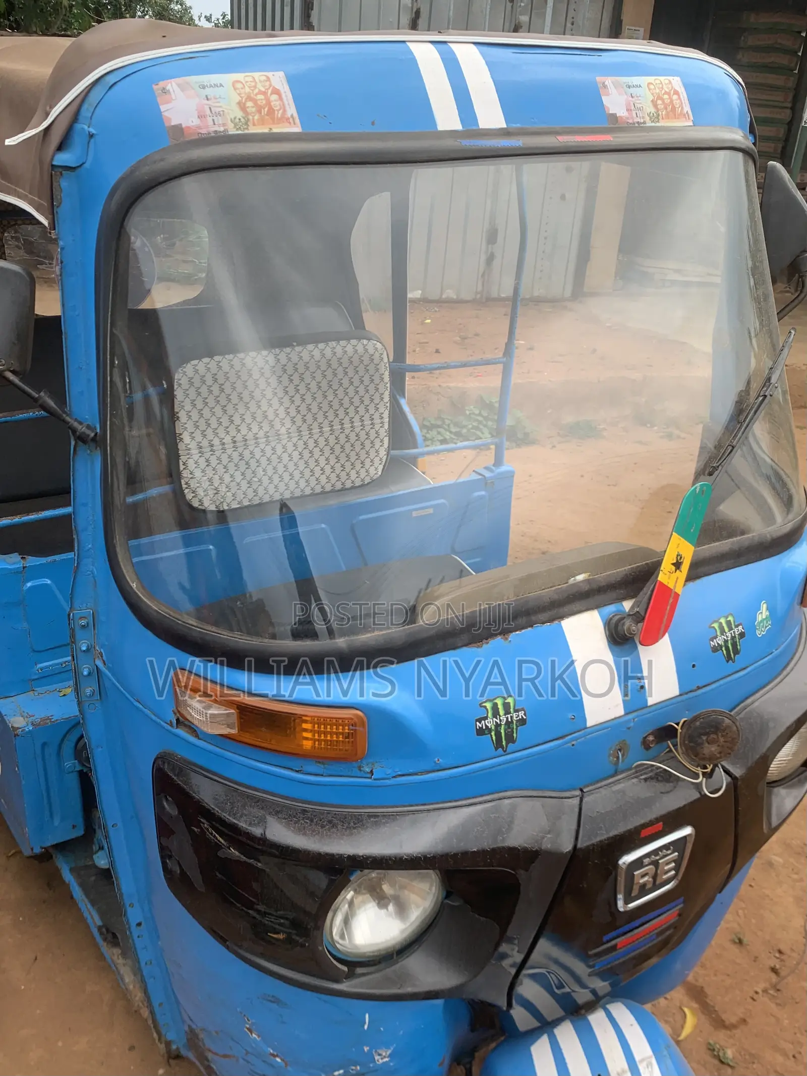 Bajaj RE 2023 Blue