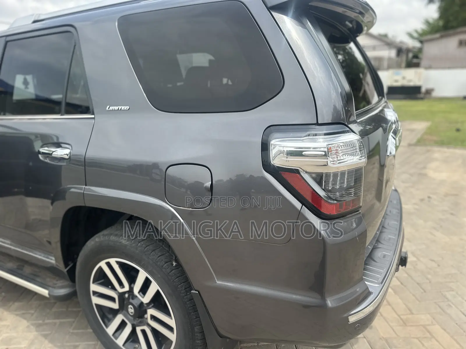 Toyota 4-Runner Limited 2021 Silver