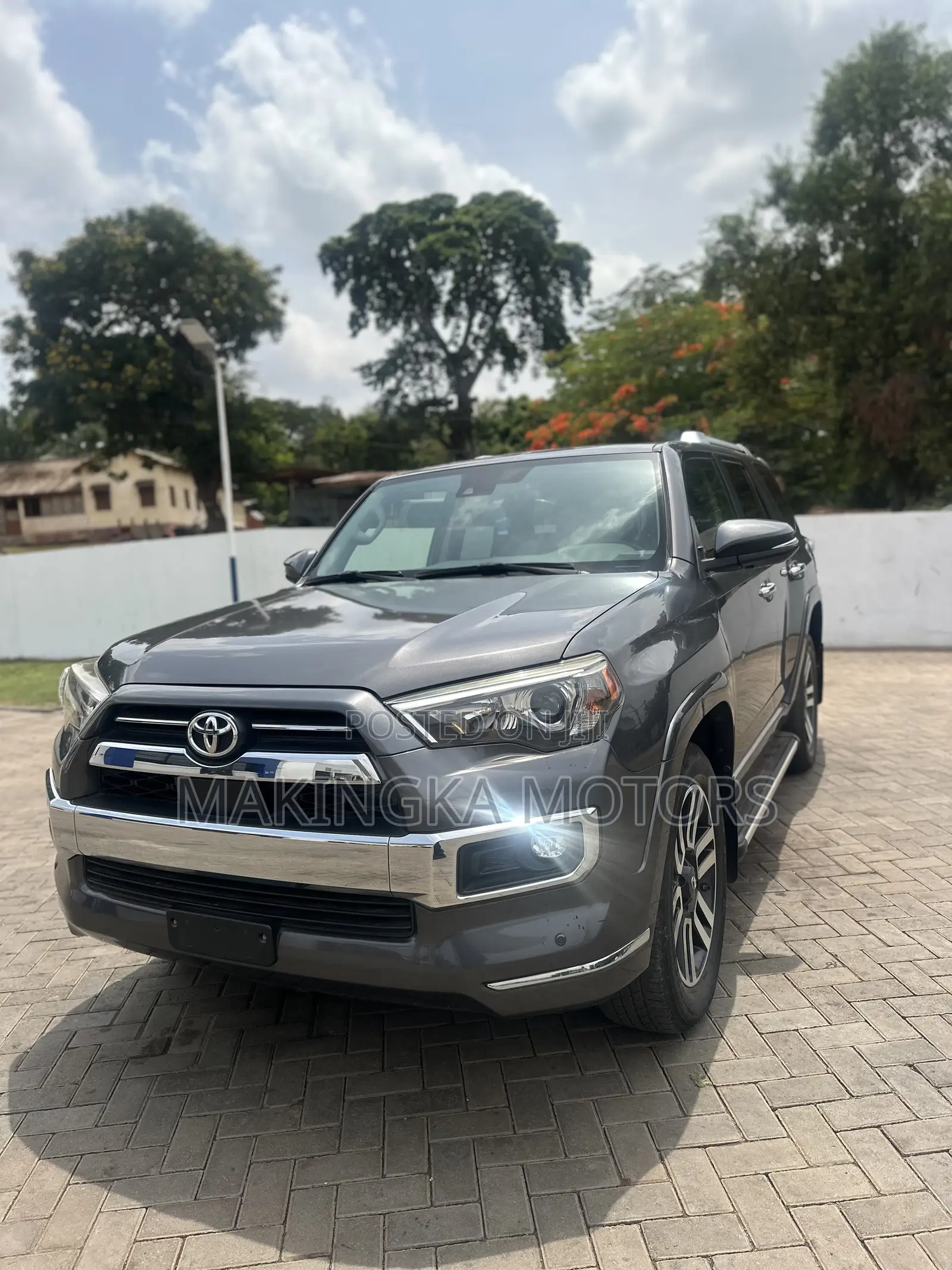 Toyota 4-Runner Limited 2021 Silver