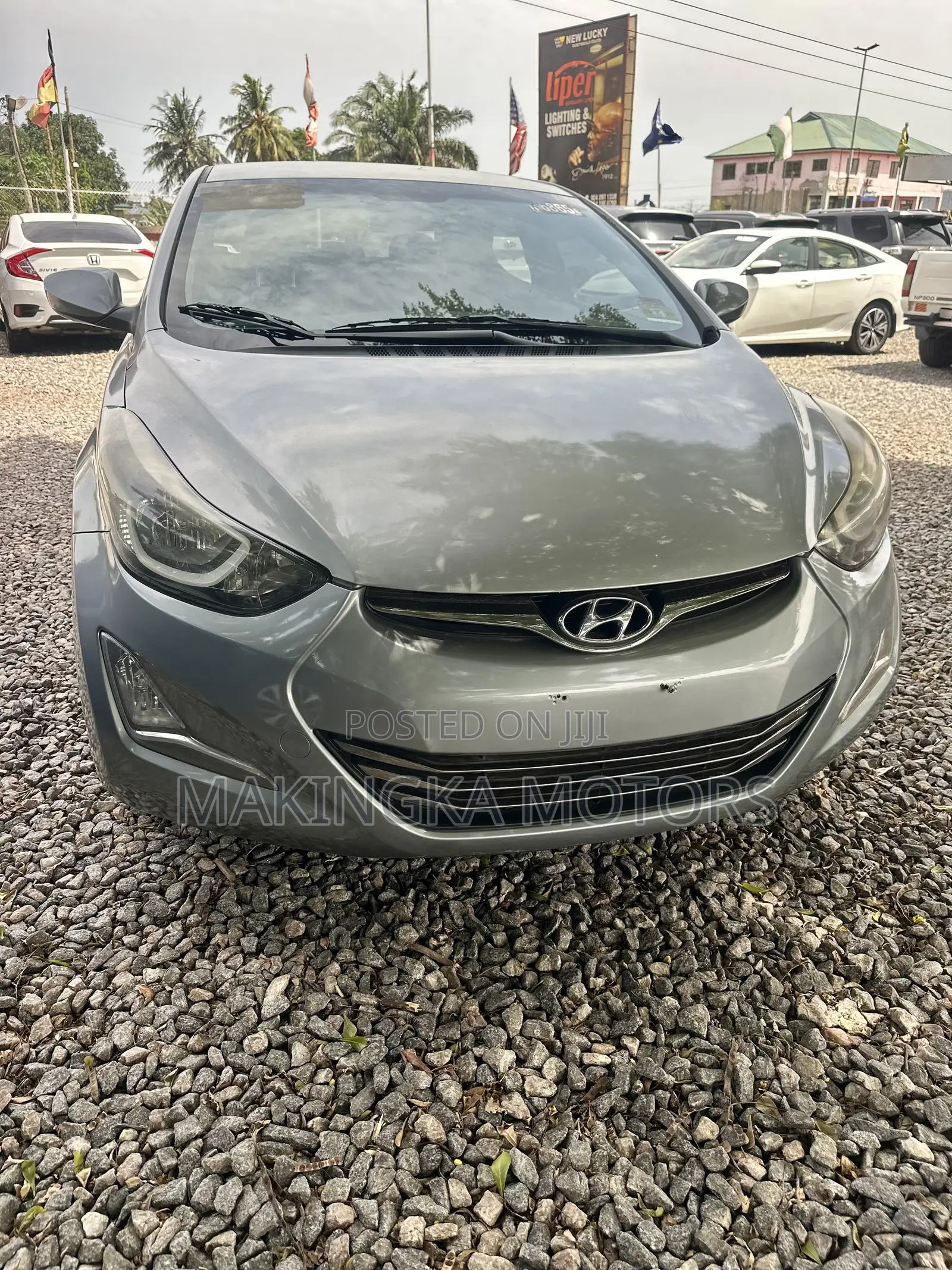Hyundai Elantra SE 4dr Sedan (1.8L 4cyl 6M) 2015 Silver