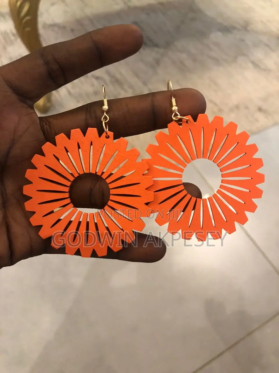 Lightweight Wooden Circle Earrings