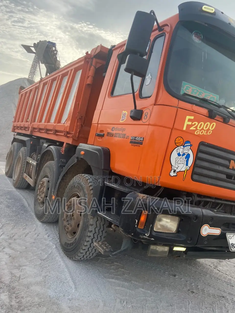 Tipper Truck