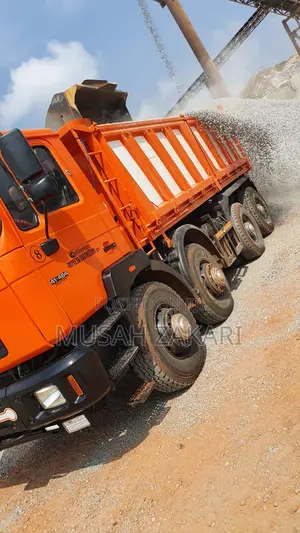 Tipper Truck