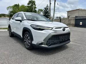 Toyota Frontlander 2.0 Petrol FWD 2022 White