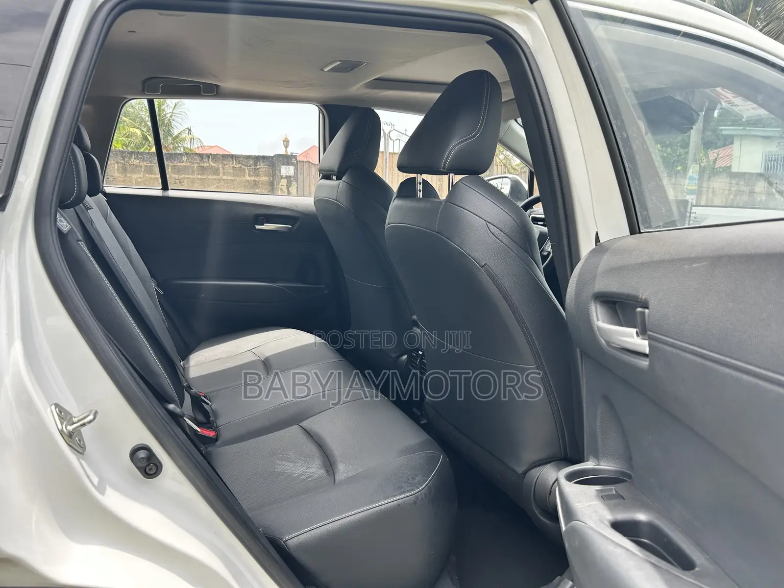 Toyota Frontlander 2.0 Petrol FWD 2022 White