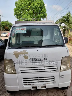 Suzuki Super Carry 2011 White