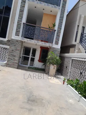 2bdrm Apartment in Baatsona Total for rent
