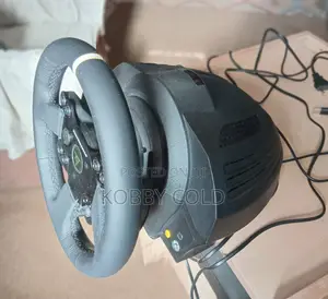 Thrustmaster Tx Racing Wheel