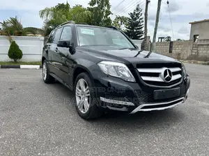Mercedes-Benz GLK-Class 2014 Black
