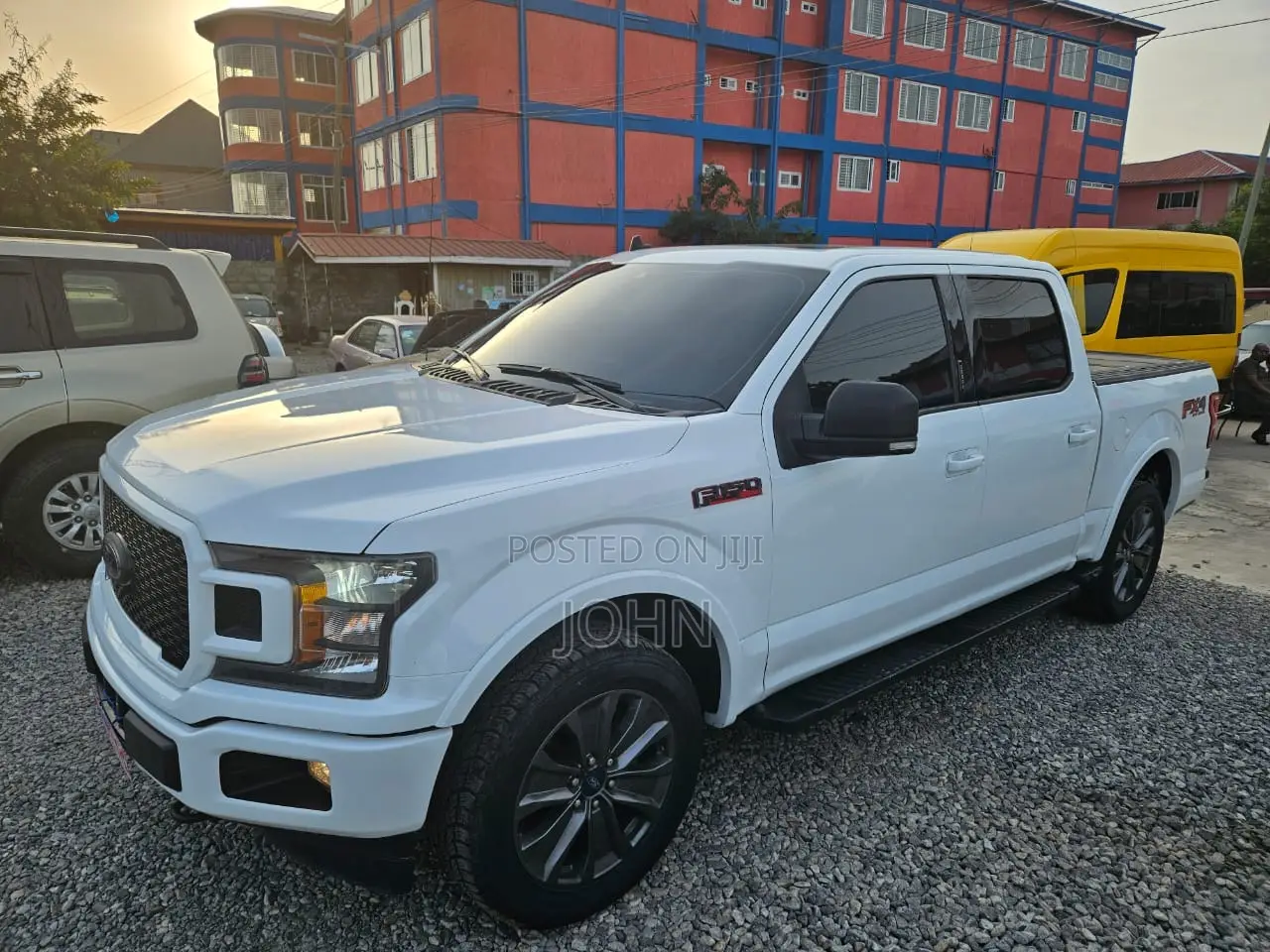Ford F-150 XLT 4x4 SuperCrew Cab Styleside 5.5 ft. box 145 in. WB 2020
