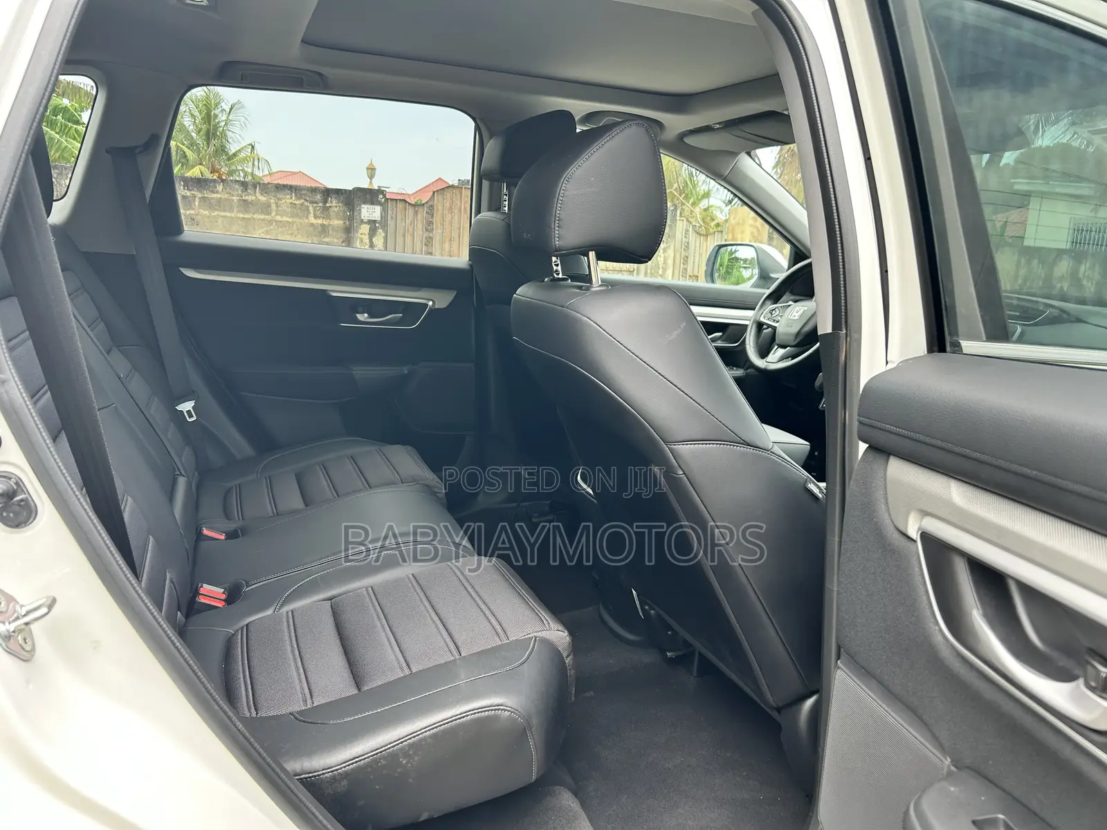 Honda CR-V LX 2021 White