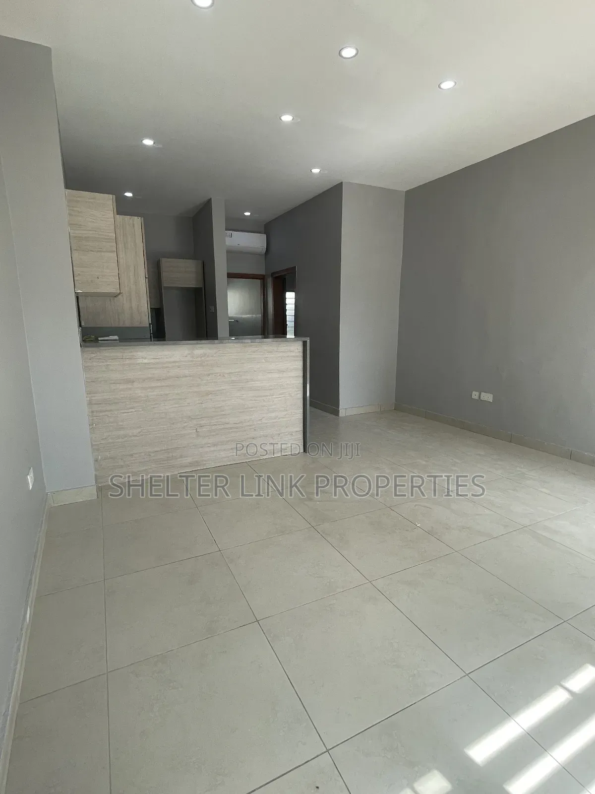 1bdrm Apartment in Round About for rent