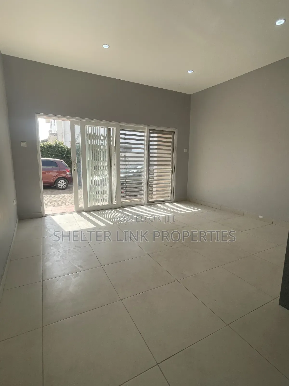 1bdrm Apartment in Round About for rent