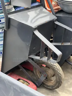 Construction Wheelbarrow