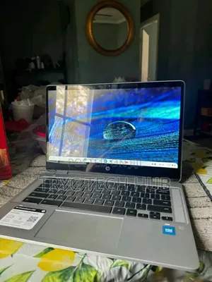New Laptop HP Chromebook X2 4GB Intel SSD 128GB