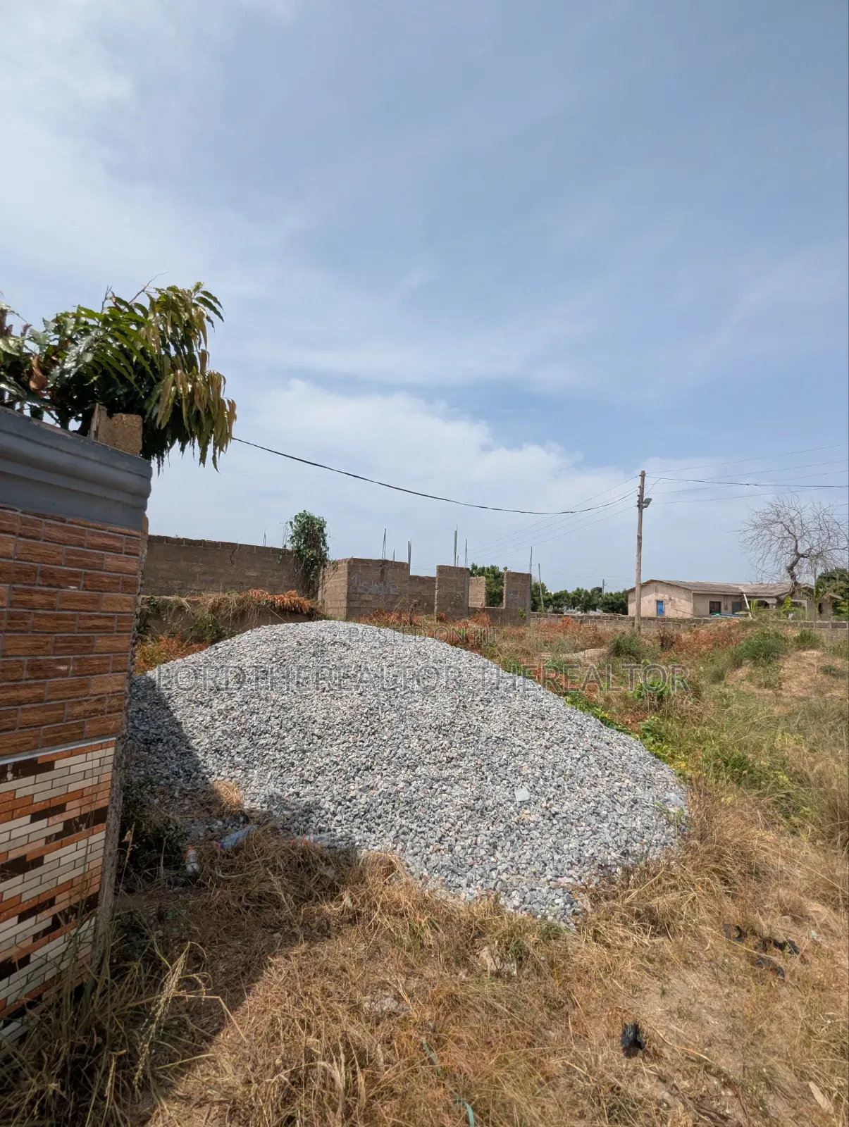 Full Plot for Sale