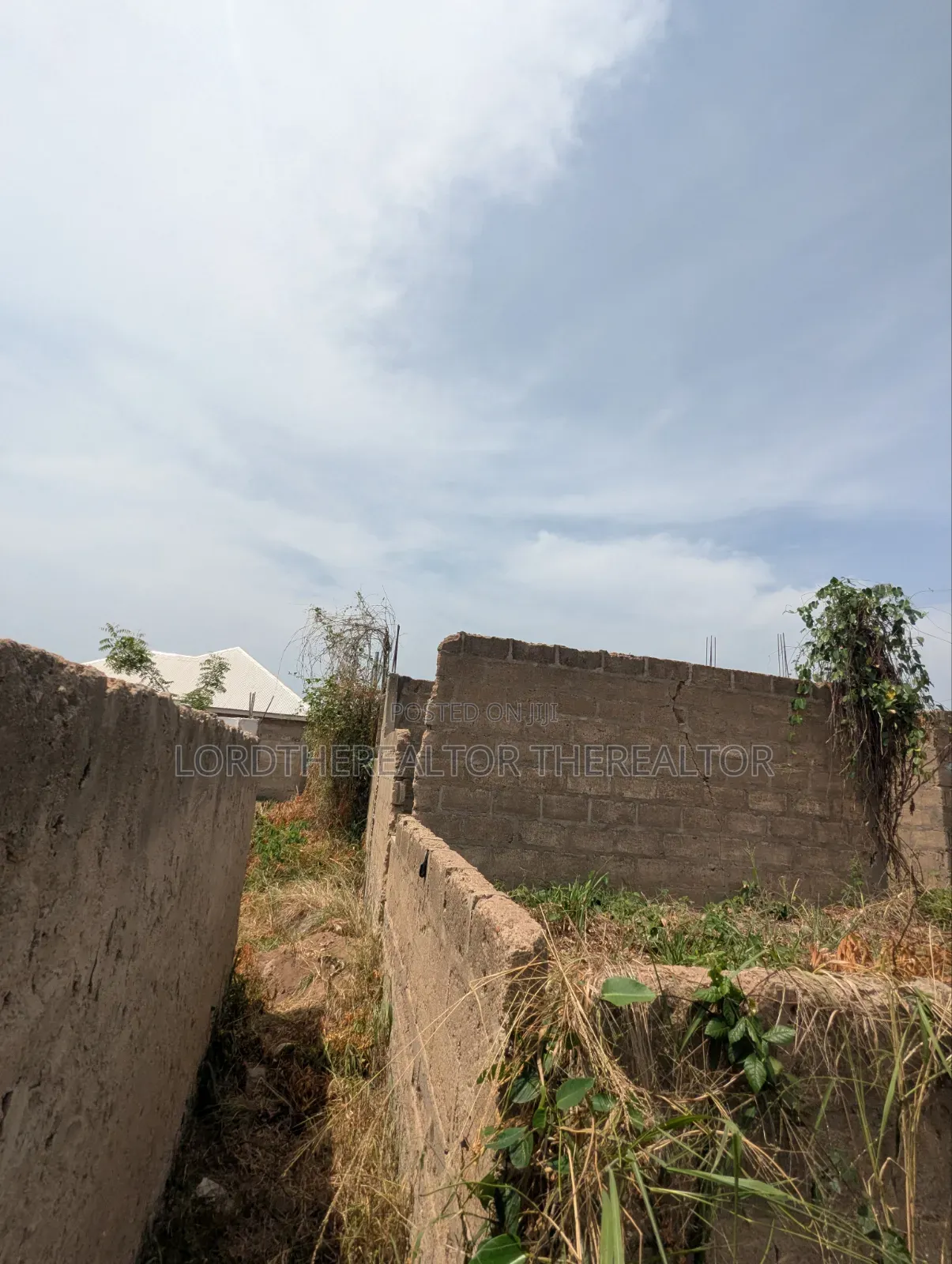 Full Plot for Sale