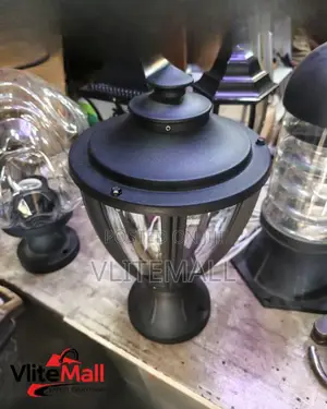 Outdoor Lamp Post Light