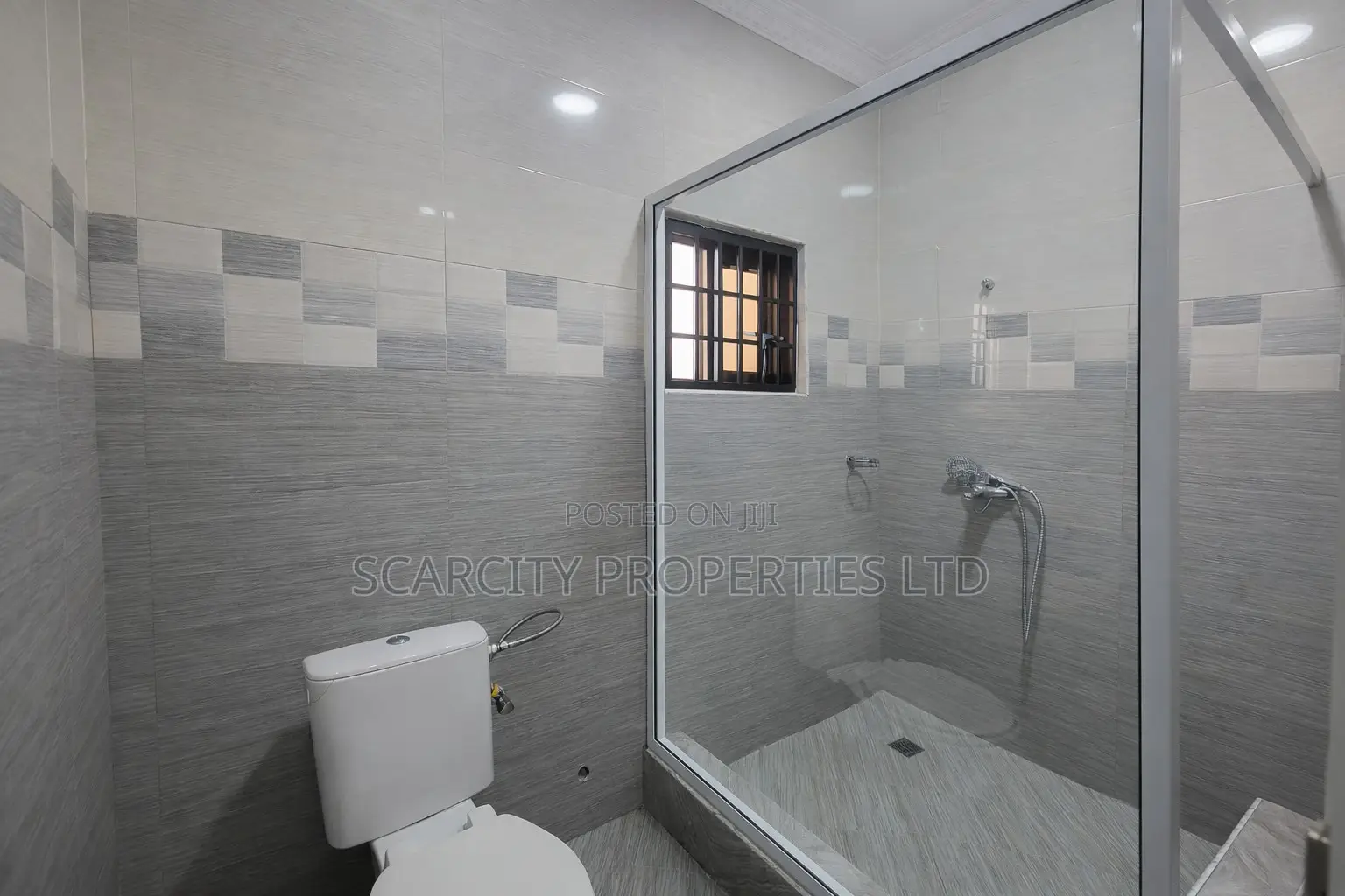 Furnished 4bdrm House in Cemetery Area for sale