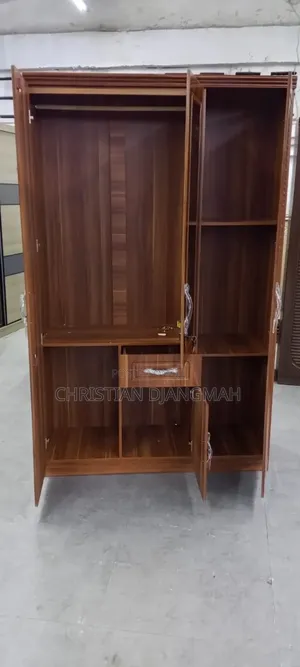 Ultra Modern Three Doors Foreign Wardrobe