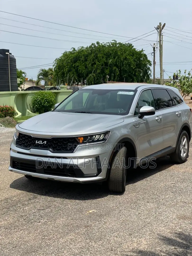 Kia Sorento LX 2022 Silver