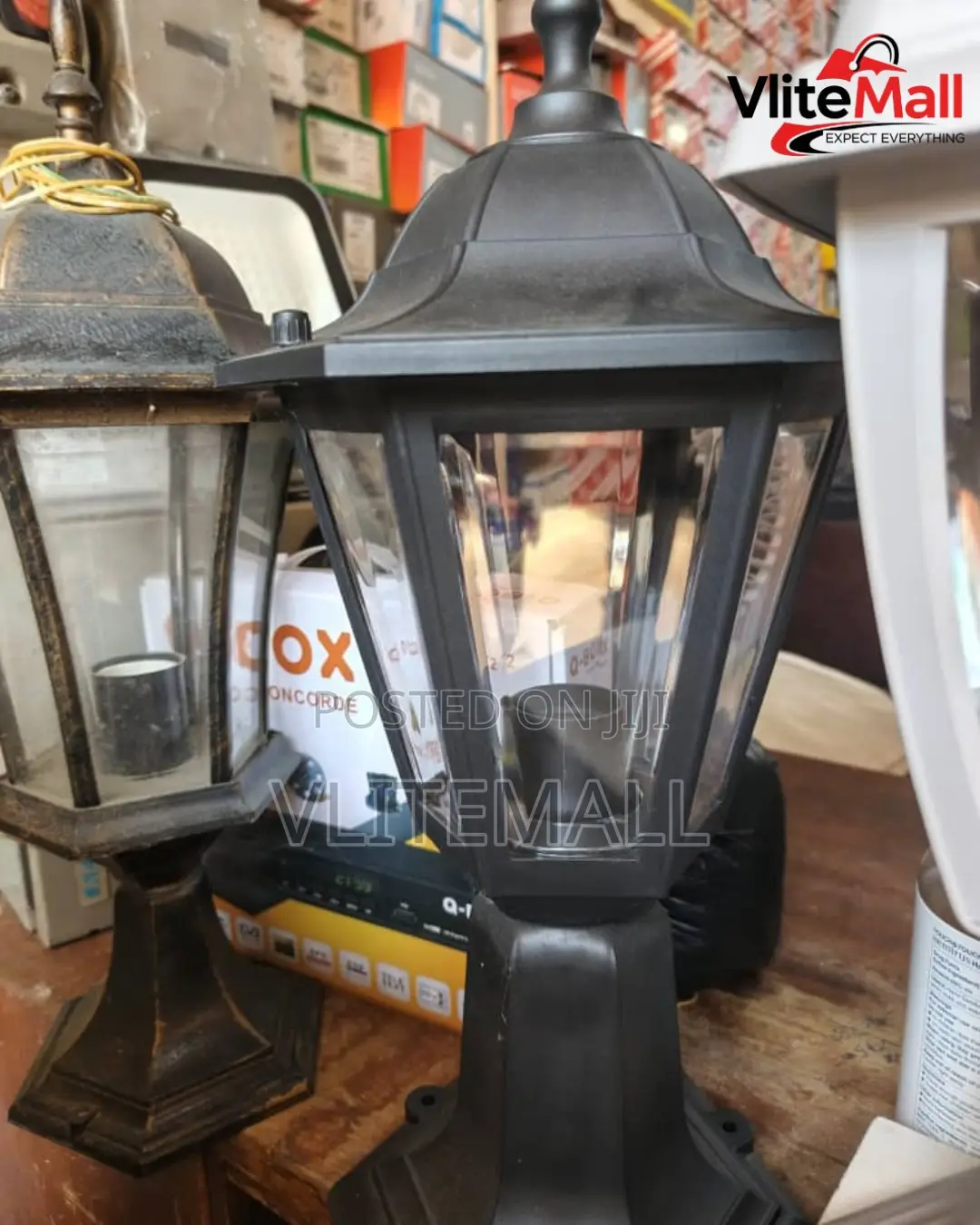 Outdoor Gate Light