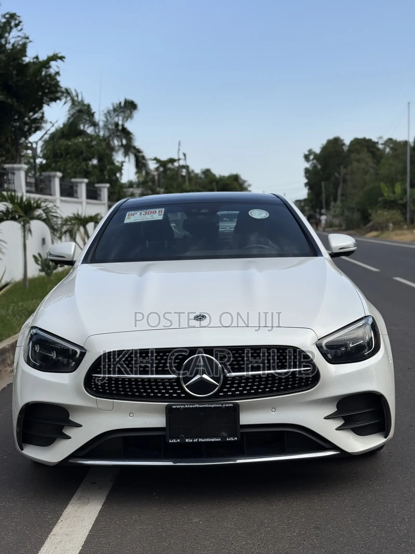 Mercedes-Benz E350 2021 White