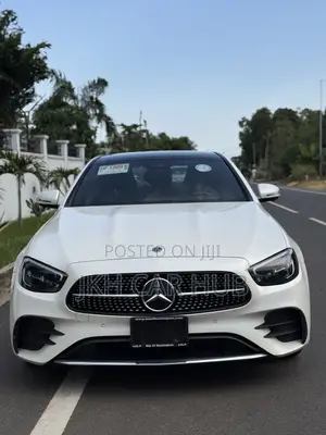 Mercedes-Benz E350 2021 White