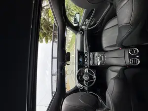 Mercedes-Benz E350 2021 White