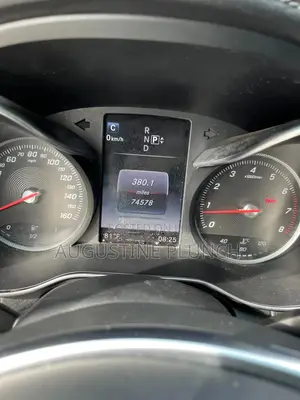 Mercedes-Benz C300 2016 Silver