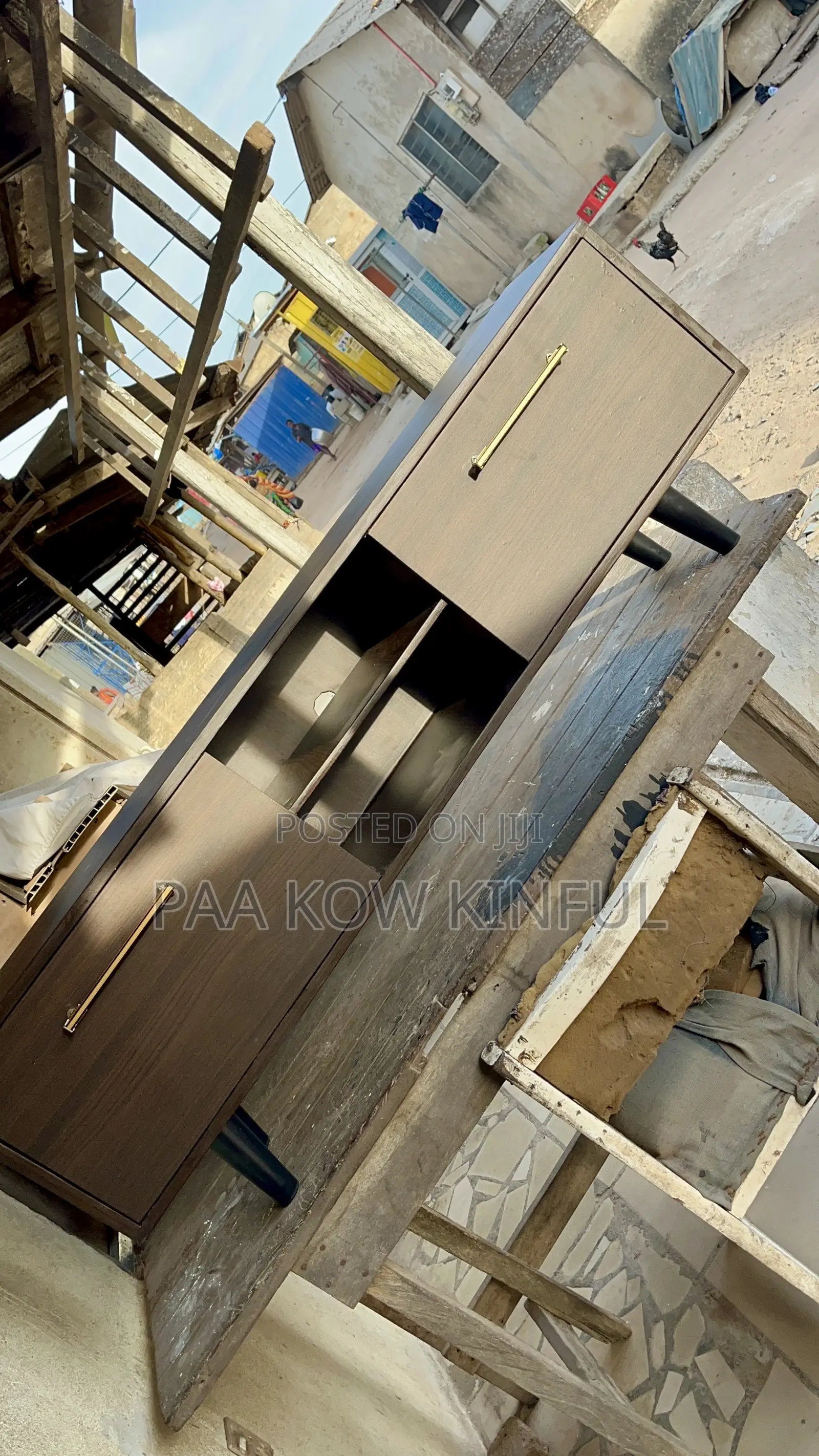 Tv Stand/Cabinet (5ft)