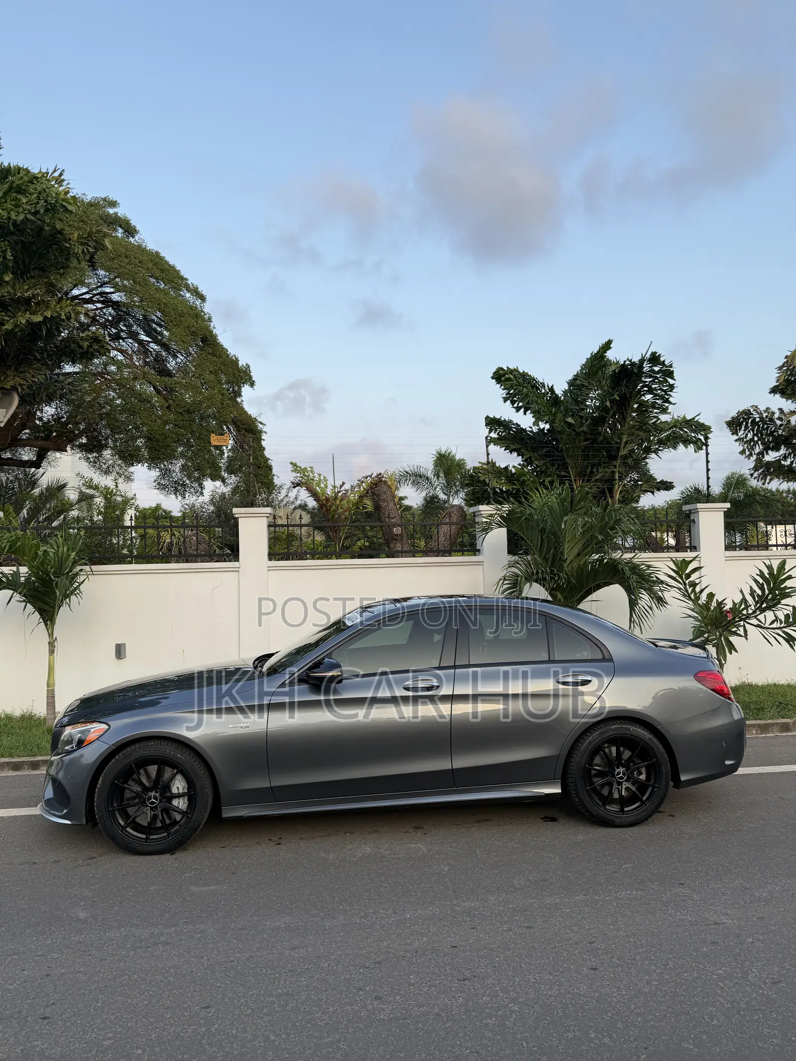 Mercedes-Benz C43 4Matic Sedan AWD (3.0L V6 9AM) 2018 Gray
