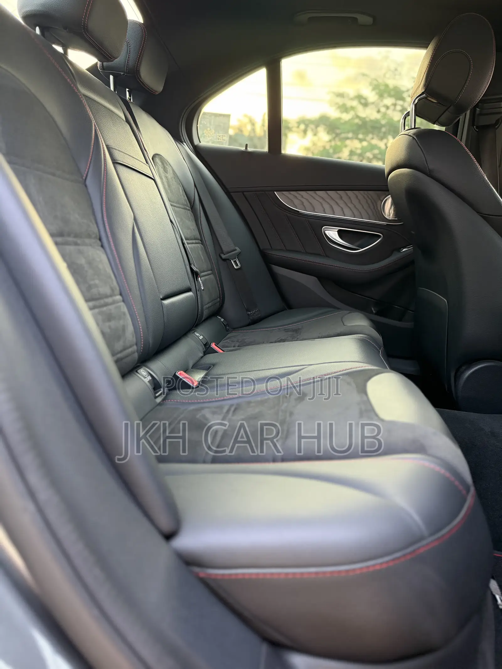 Mercedes-Benz C43 4Matic Sedan AWD (3.0L V6 9AM) 2018 Gray